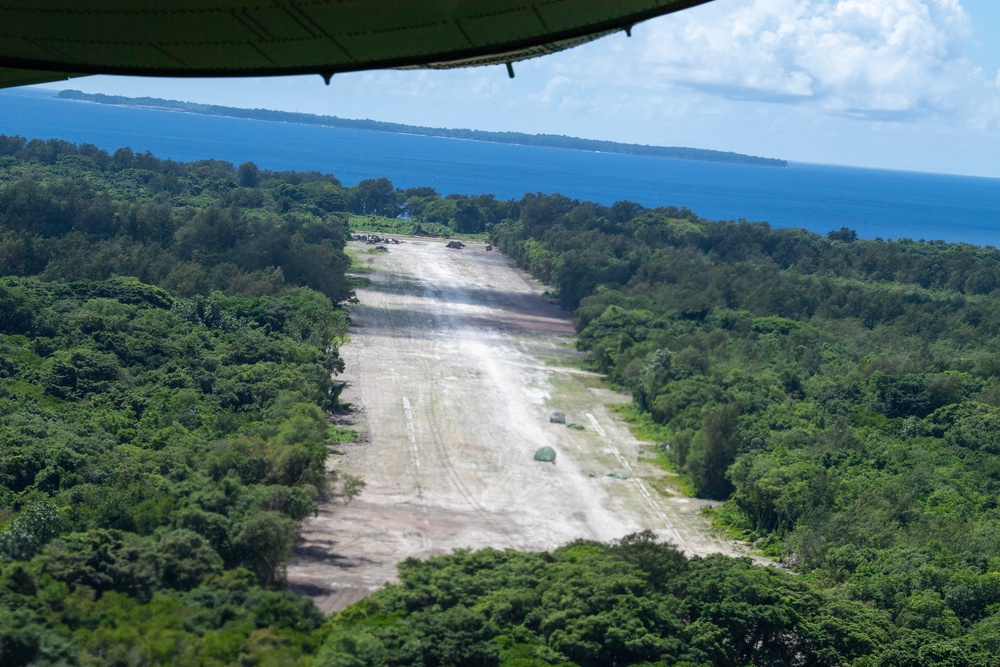 Santa 52: 36th EAS delivers humanitarian bundles to Angaur and Peleliu