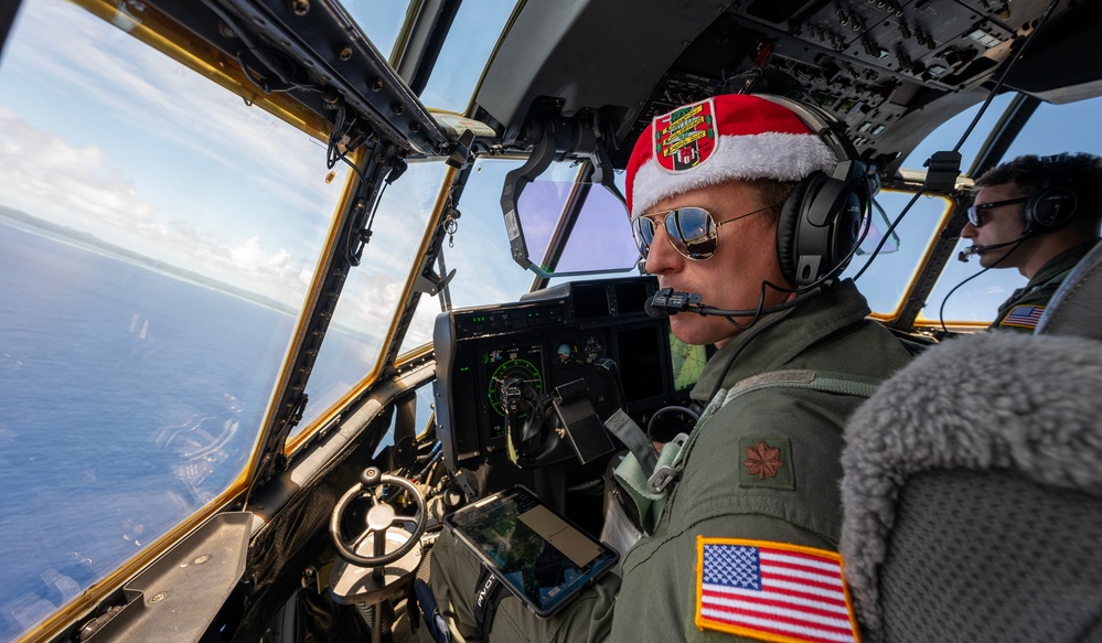 Santa 52: 36th EAS delivers humanitarian bundles to Angaur and Peleliu