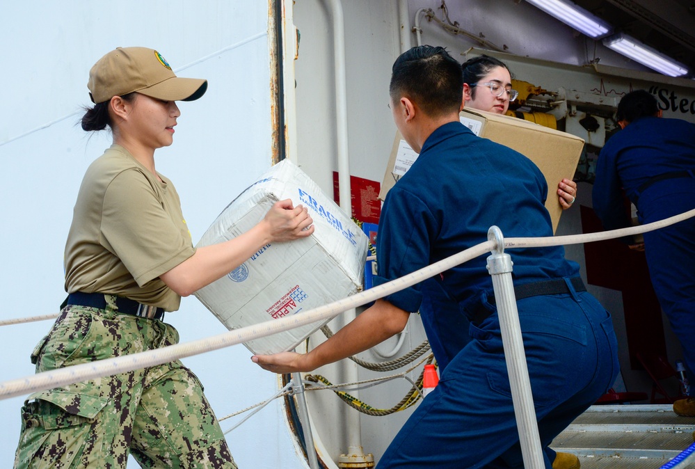 Pacific Partnership 2024-1: USNS Mercy Mail Onload