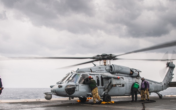 HSC-5 Conducts Flight Operations