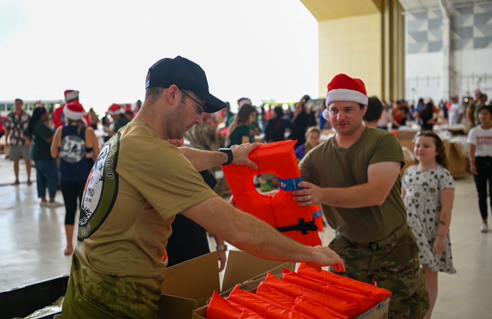 Operation Christmas Drop Box Build