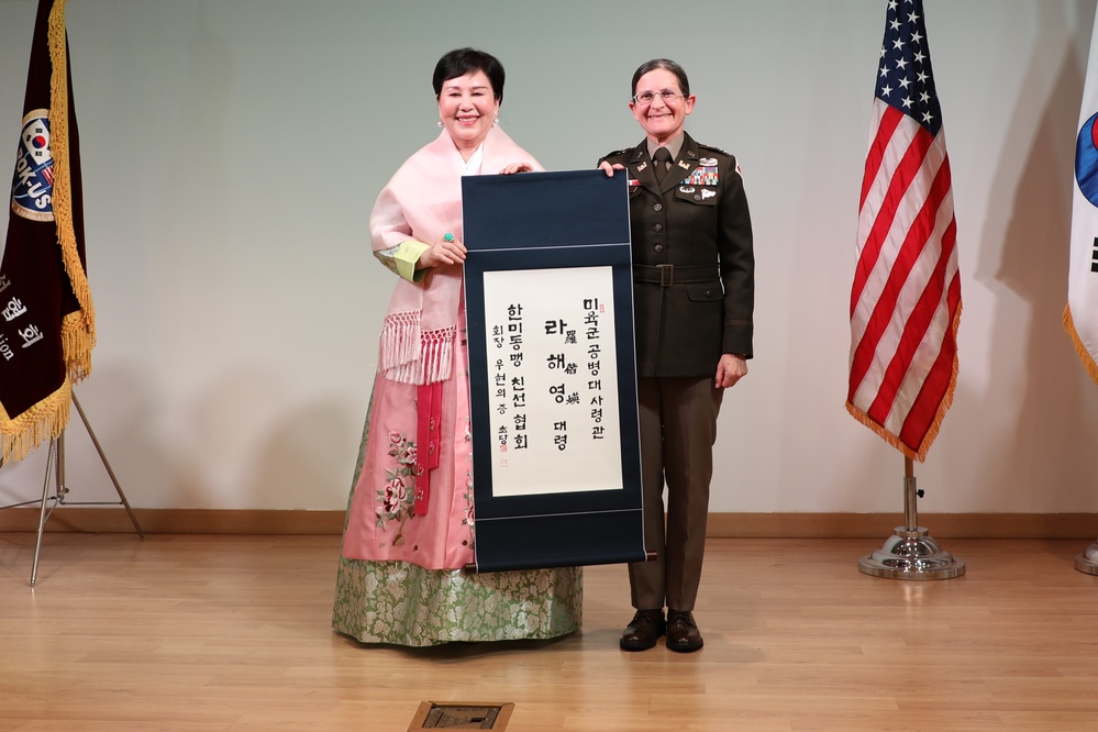 USACE Far East District commander receives an honorary Korean name