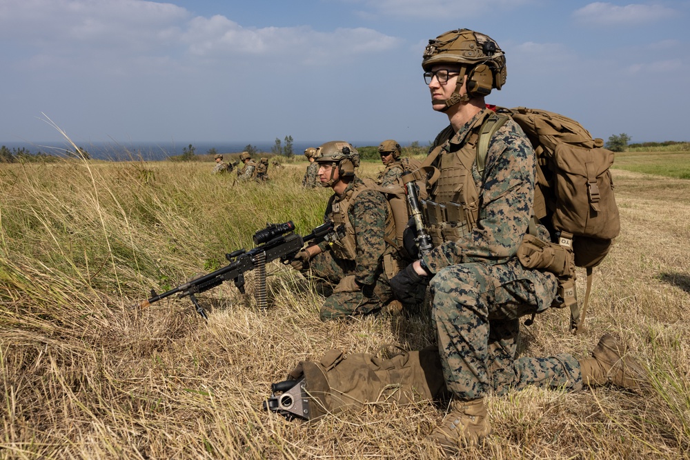 Battalion Landing Team 1/1’s Alpha Company conducts a Helicopter Raid Exercise