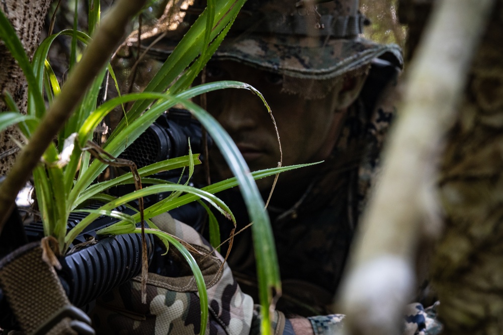 U.S. Marines with 31st Marine Expeditionary Unit conducts Expeditionary Advanced Base Sensor Exercise and Tactical Casualty Care Instruction