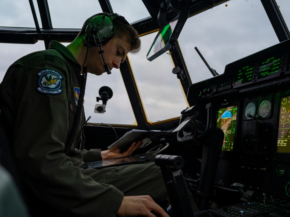 37th AS conducts local training mission