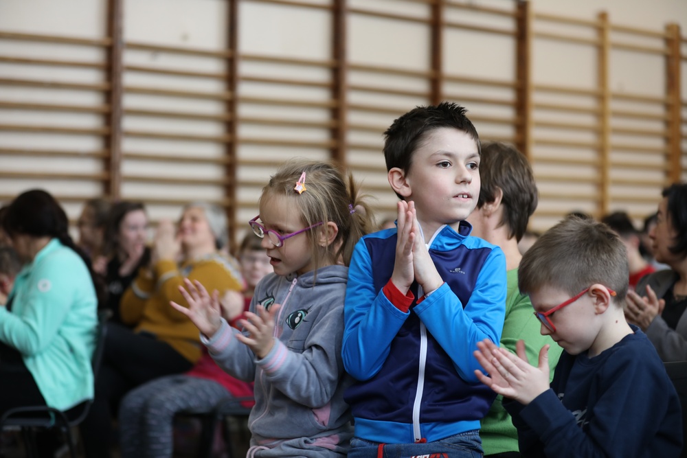 3rd Infantry Division Band performs for students at Krakow School for the Blind