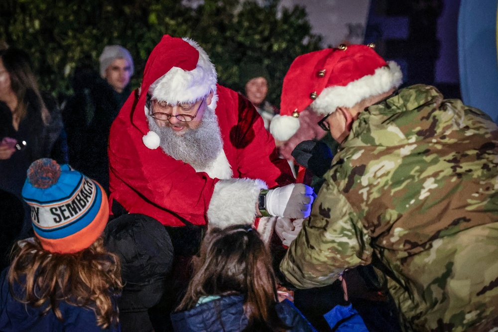 21st Theater Sustainment Command Tree Lighting Ceremony