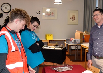 Army Engineers support STEMposium with DoDEA students from across Europe