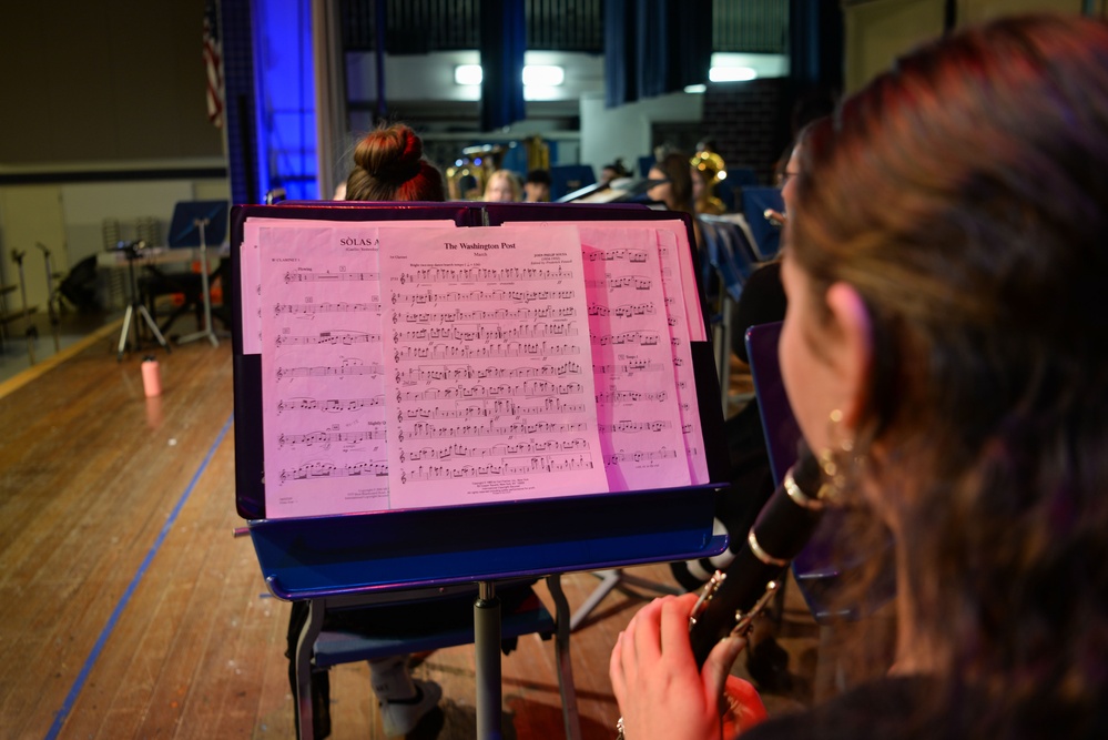 Aviano Middle-High School Holiday Concert