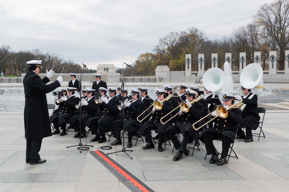 U.S. Navy Ceremonial Band honors WWII veterans at Pearl Harbor Remembrance Day ceremony