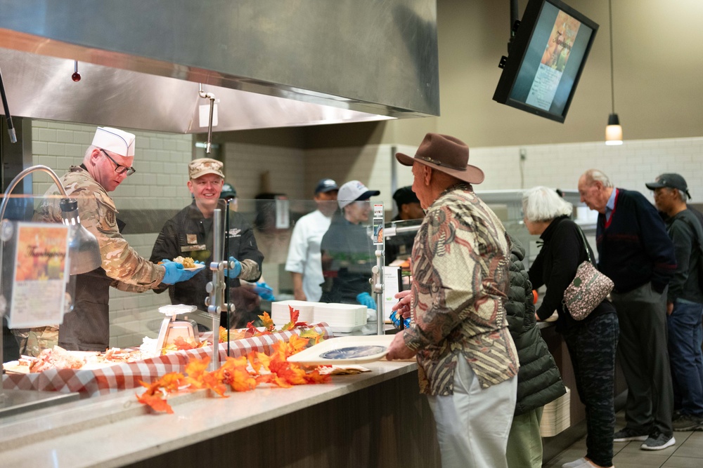 Monarch Dining Facility team provides Thanksgiving meal for Airmen