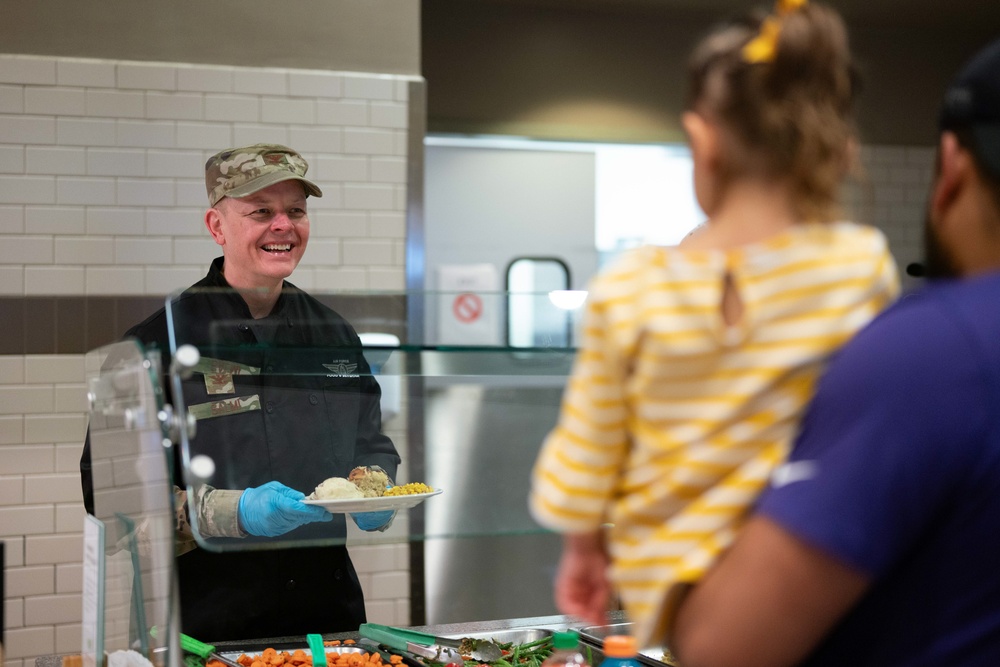 Monarch Dining Facility team provides Thanksgiving meal for Airmen