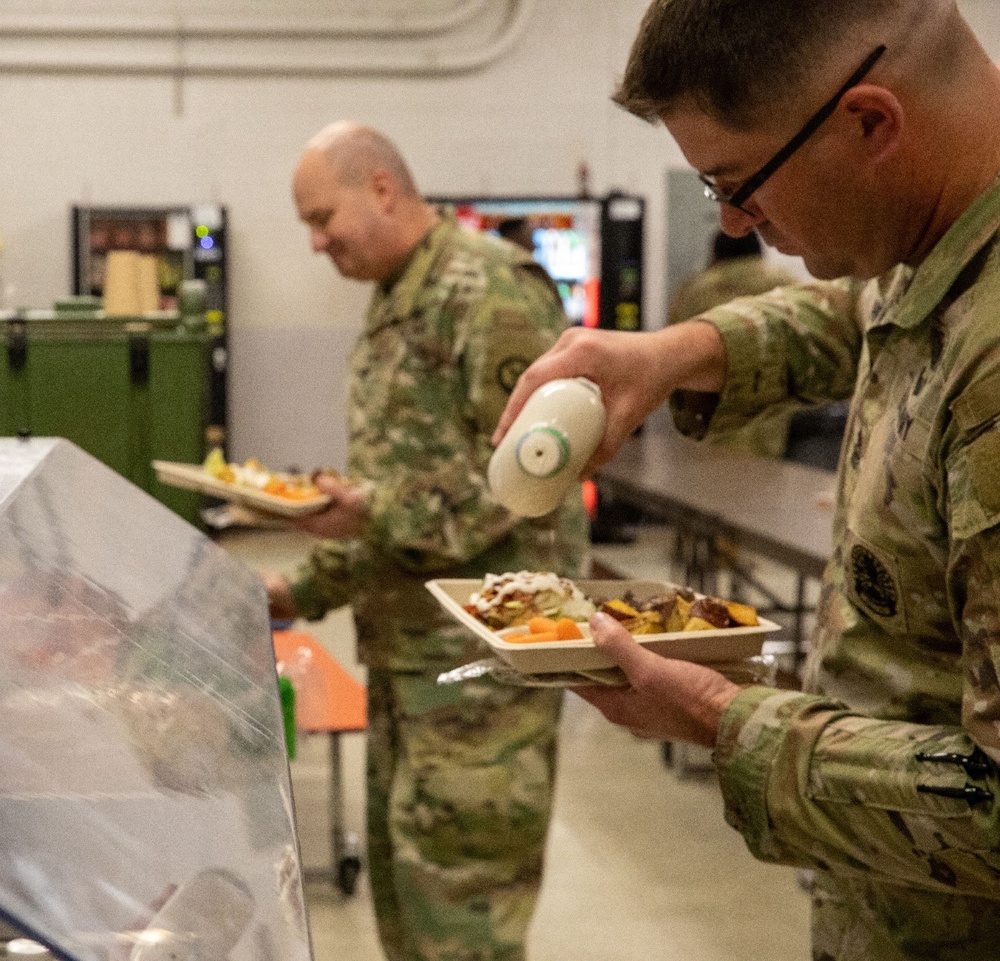 304th Military Police Battalion enjoys holiday meal