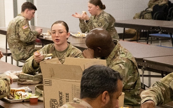 304th Military Police Battalion enjoys holiday meal