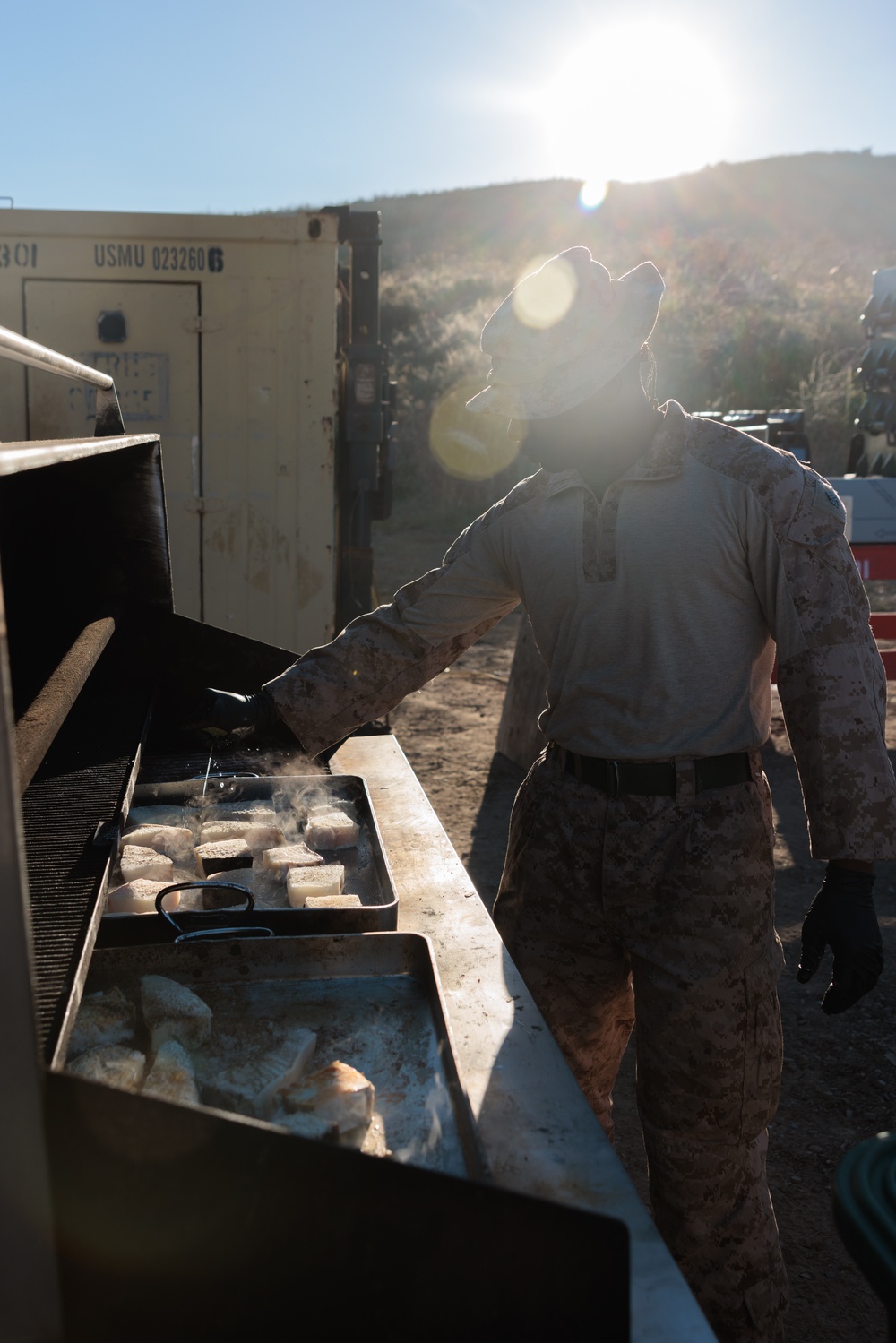 Steel Knight 23.2: 5th Marines, CLB-5 serve fresh chow in the field