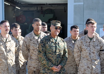 Lt Gen. Brian Cavanaugh Visits MCSFBn Kings Bay