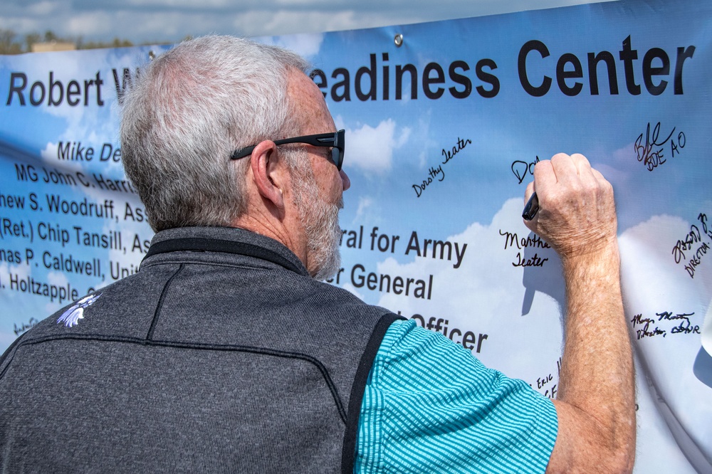 Ohio National Guard breaks ground on new Columbus readiness center