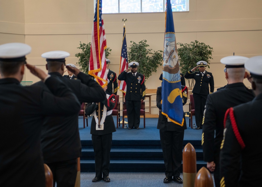 Recruit Training Command Holds Retirement Ceremony