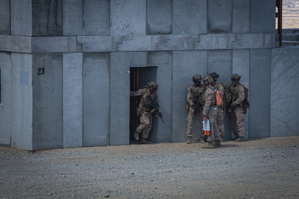 2nd Marine Division participates in a live fire exercise during MDMX