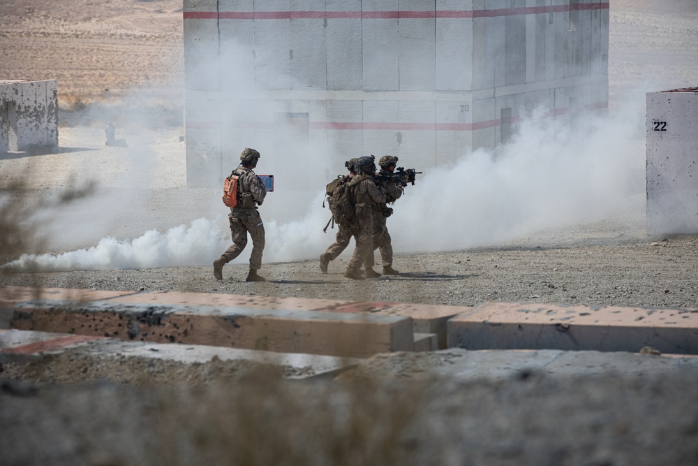 DVIDS - Images - 2nd Marine Division participates in fire mission ...