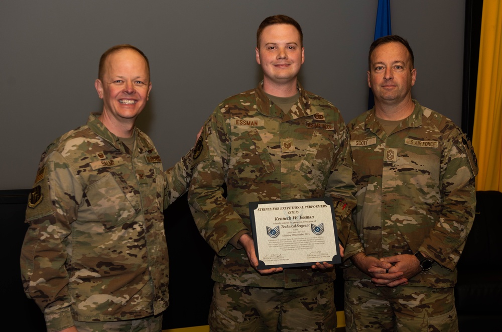 Travis promotes Airmen