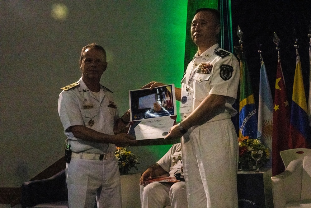 Marine leaders from around the world attend Brazil’s Octennial Marine Corps Amphibious Symposium