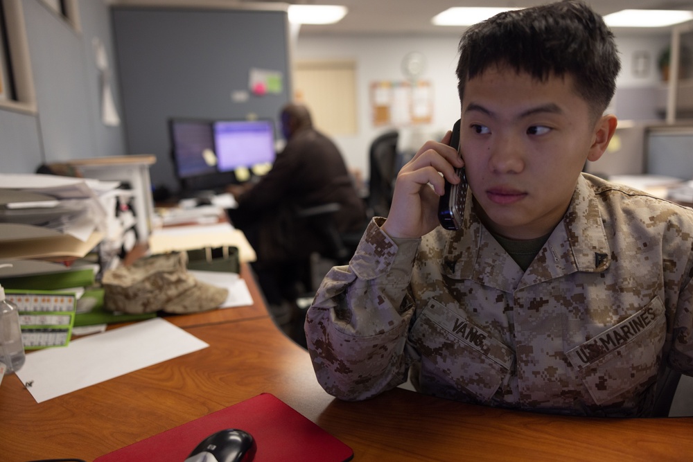 DMO Marines assist permanent personal with packaging and moving