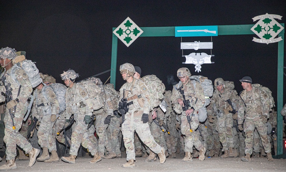 Ivy Soldiers test knowledge, strength and determination during E3B Qualification