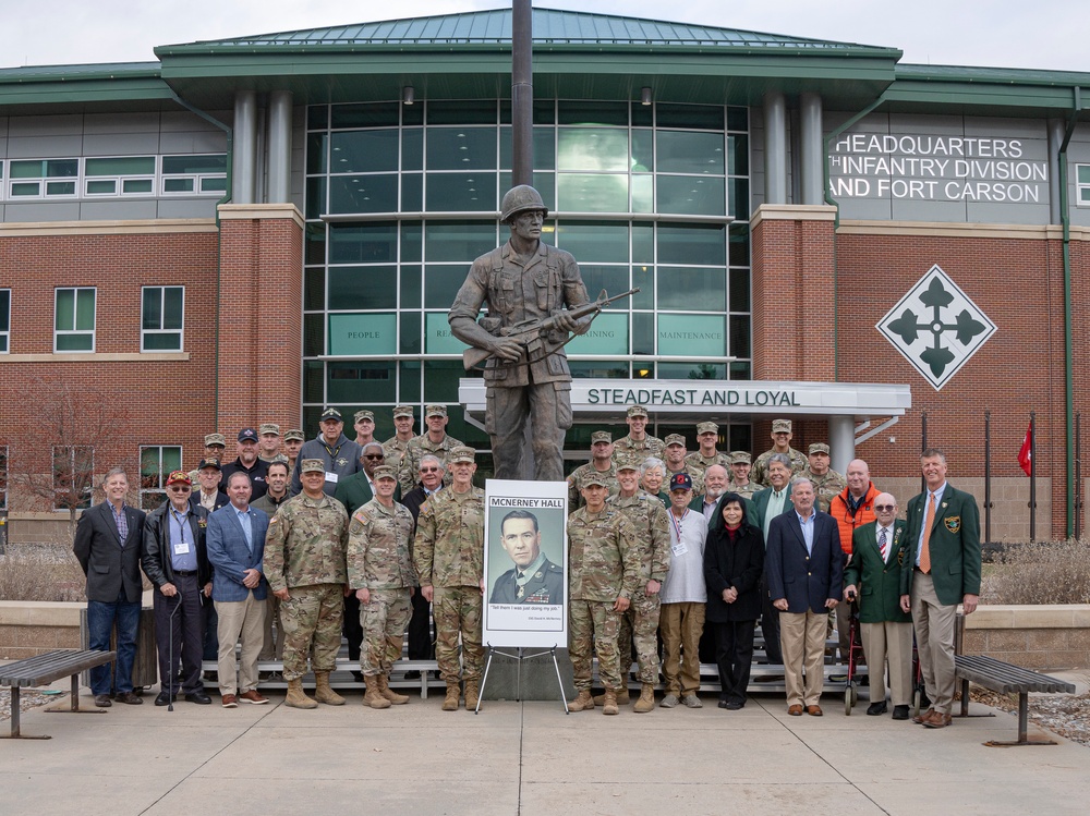 4th Infantry Division HQ Building Renaming Ceremony