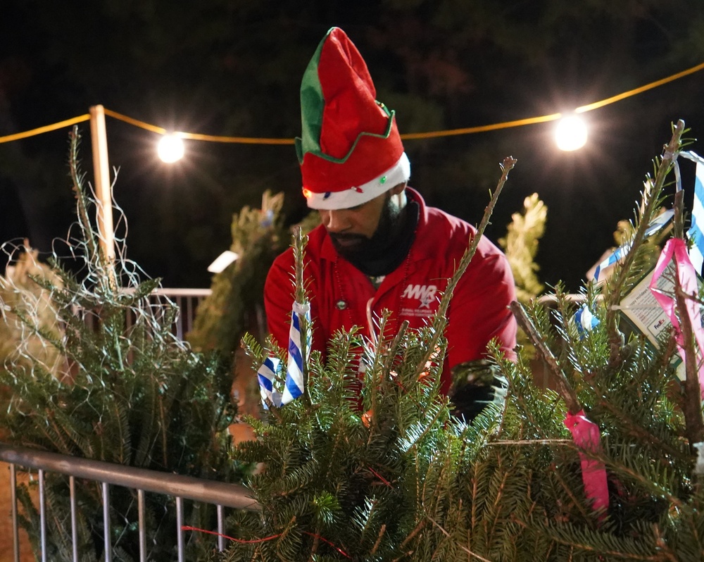 Trees for Troops event onboard Naval Weapons Station Yorktown