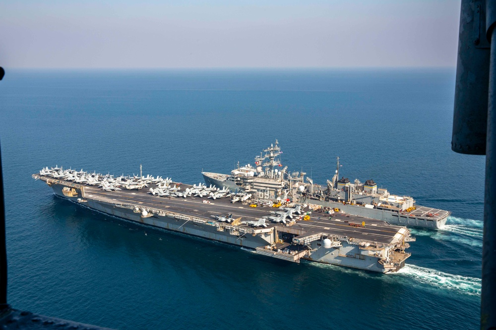 DVIDS - Images - US 5th Fleet in Persian Gulf [Image 1 of 12]