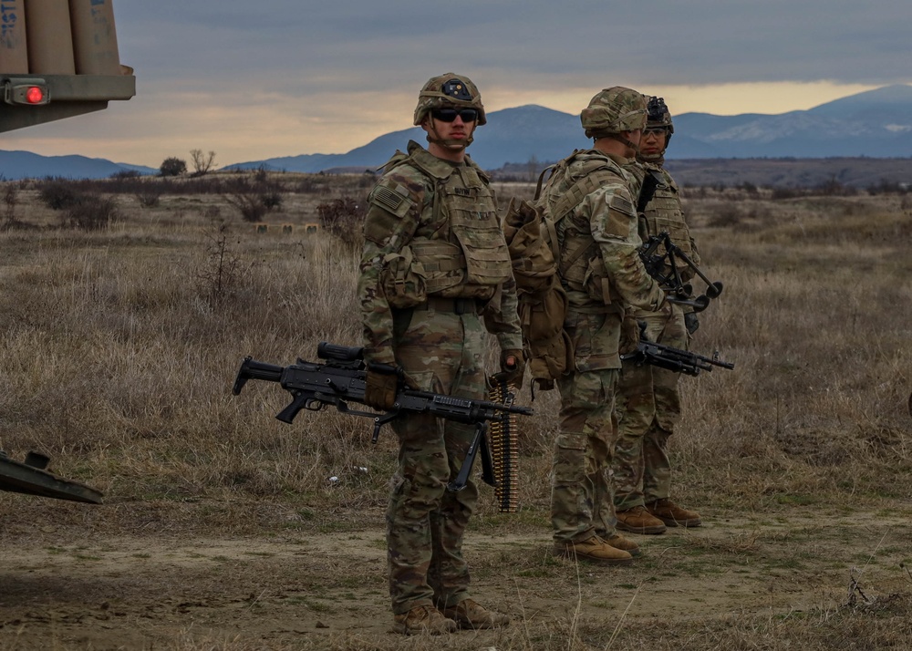 U.S. Army 2-2 Cavalry conducts M240 machine gun training during Brave Partner 23