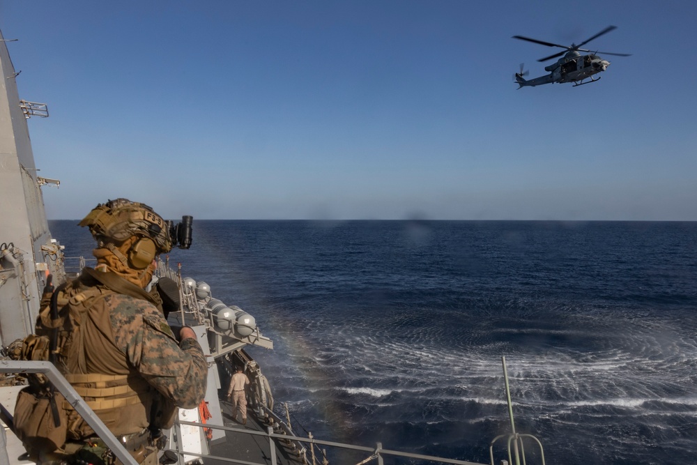 31st Marine Expeditionary Unit Maritime Raid Force conduct Visit, Board, Search and Seizure training aboard USS Hopper (DDG 70)