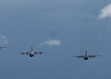 Santa 73: OCD23 wrap up with a multinational formation flight