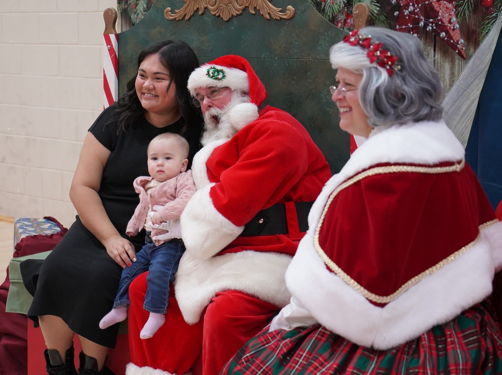 Santa visits Naval Weapons Station Yorktown during annual Winter Wonderland event