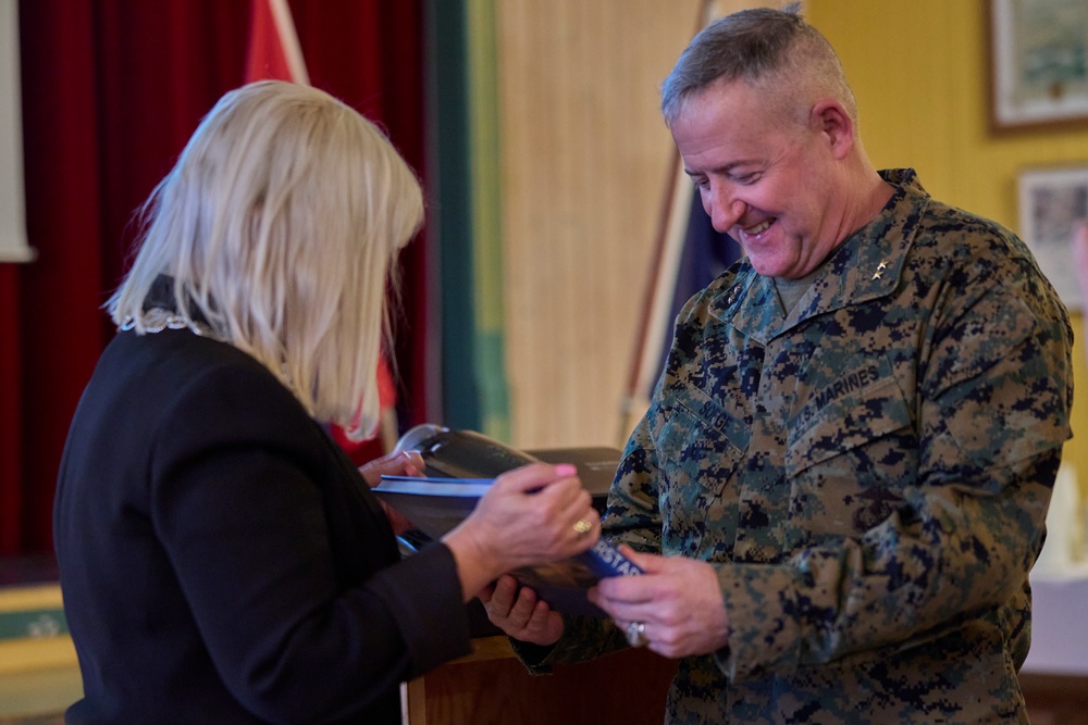 Maj. Gen. Sofge greets the Mayor and residents of Harstad