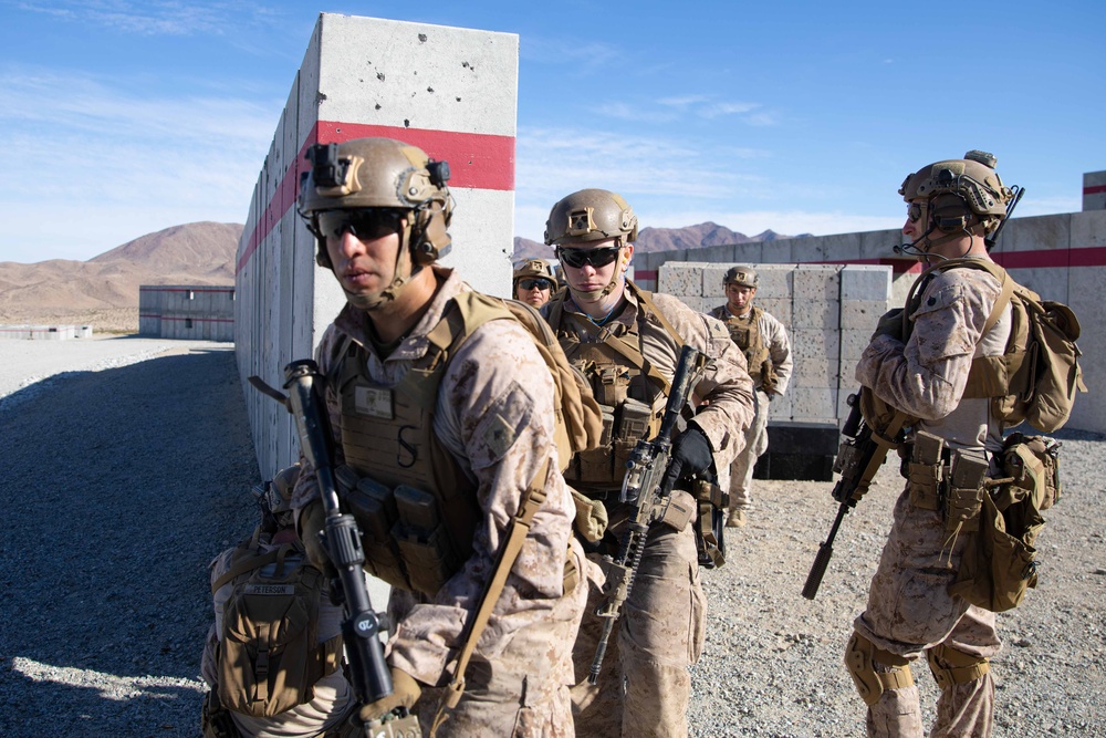 Steel Knight 23.2: 3rd Bn., 4th Marines conduct live-fire range