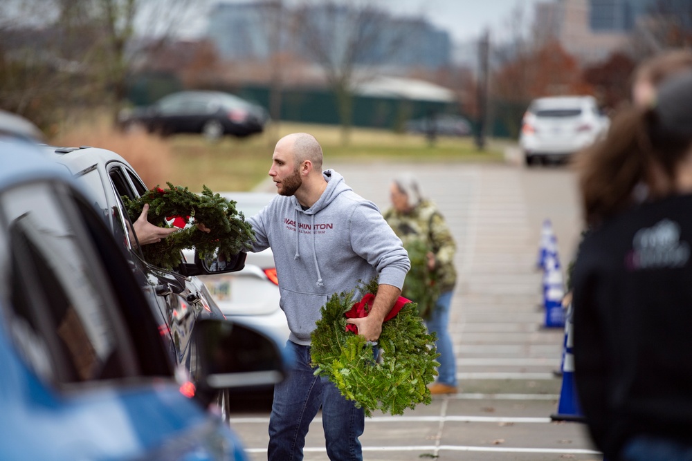 Wreaths Across America Family Pass Holder Day