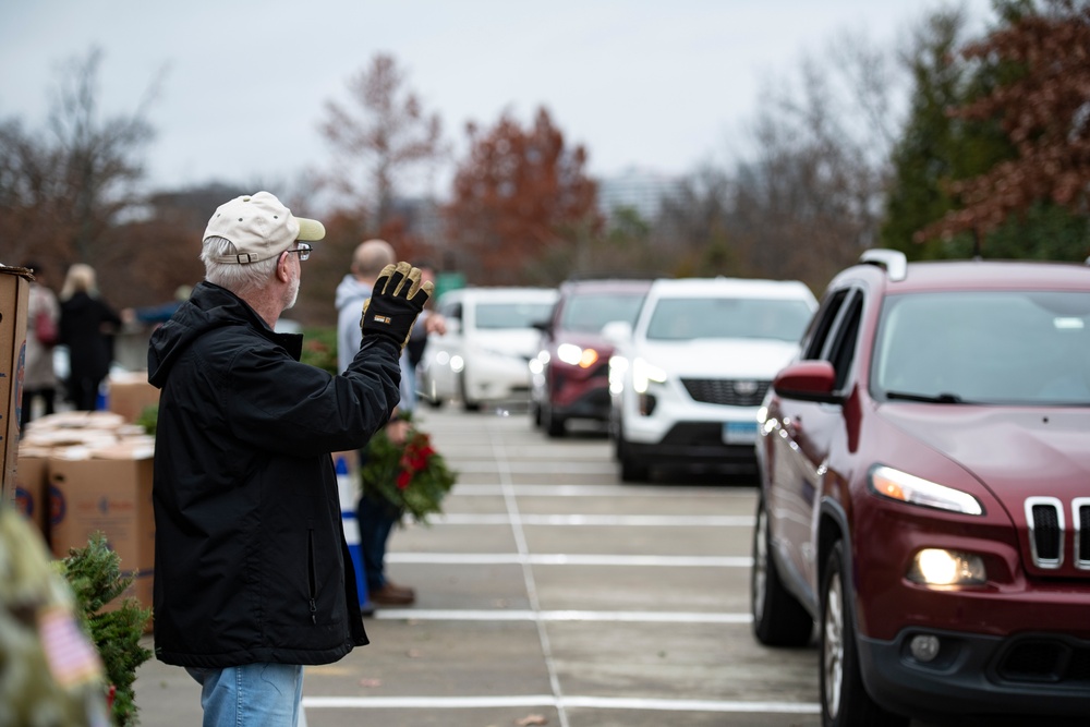 Wreaths Across America Family Pass Holder Day