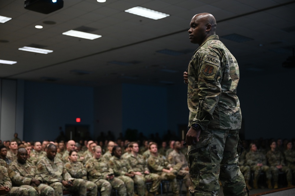 165th Airlift Wing Command Chief hosts Enlisted All-Call