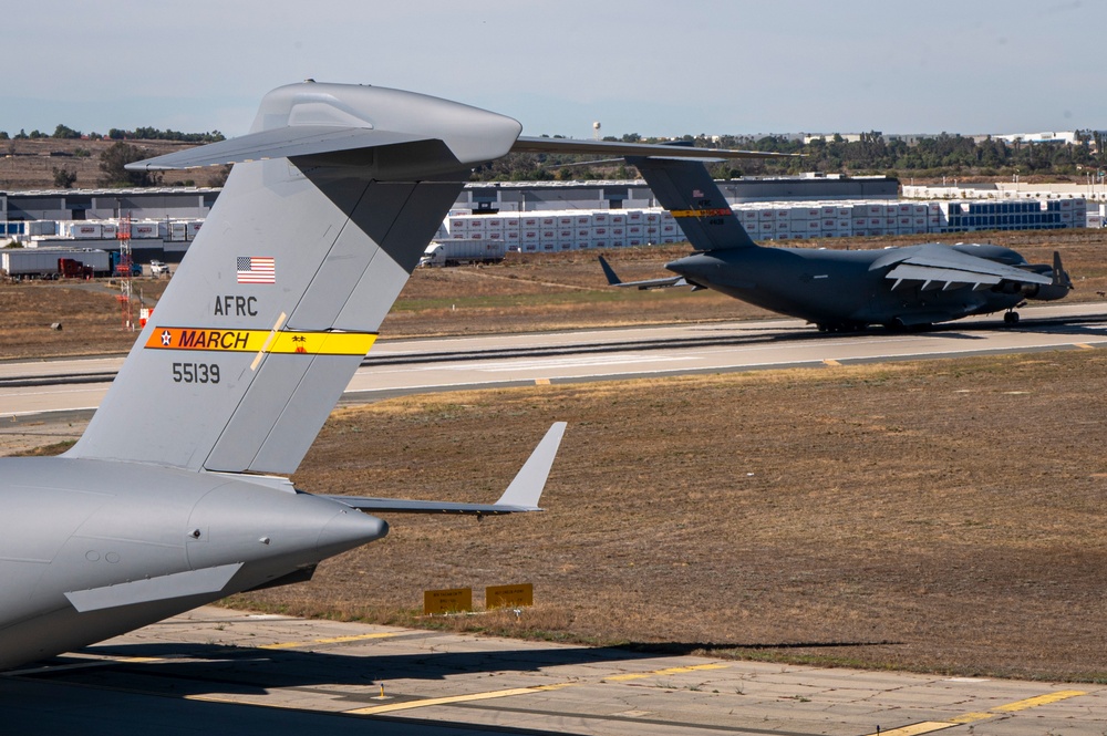 C-17 Globemaster III Elephant Walk