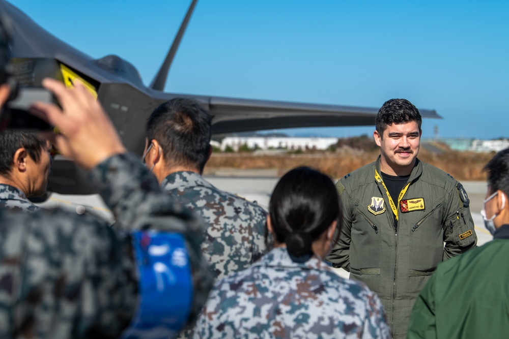 USAF, JASDF, tour F35A, F-2 in bilateral tour