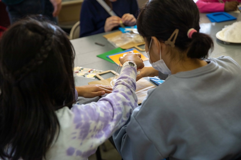 Spreading Holiday Cheer: Marine Corps Air Station Iwakuni Chapel hosts a community relations event inviting Local Orphanage