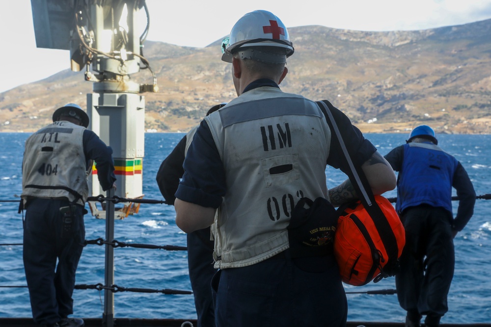 USS Mesa Verde Small Boat Operations