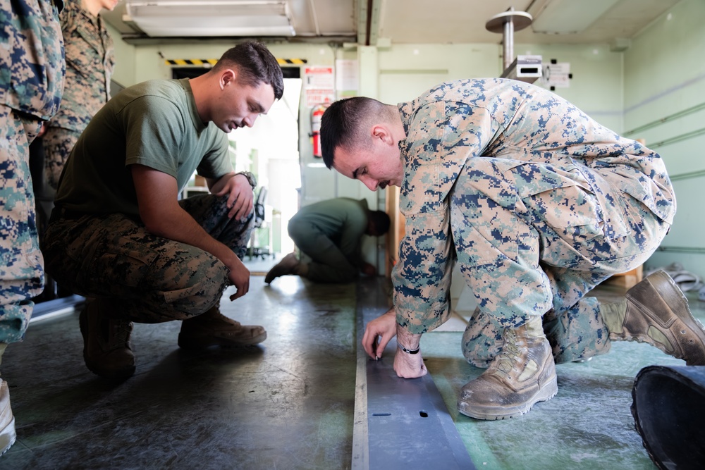 NATR: MALS-12 and MACS-4 set up operations centers at Nyutabaru Air Base