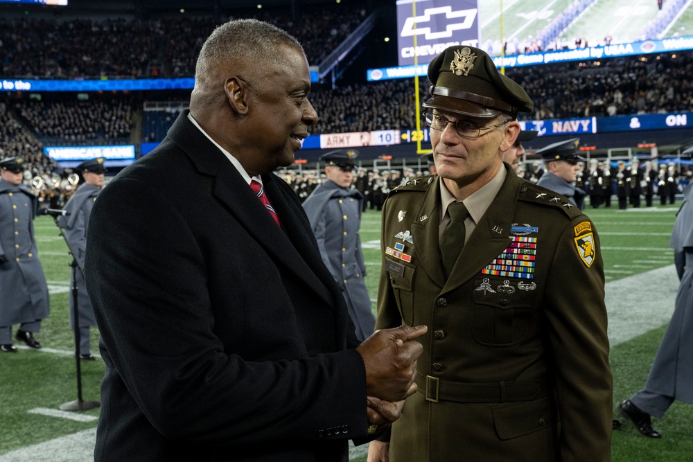 SD Attends 124th Annual Army-Navy Game