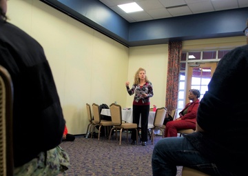 New Parent Support Group ends the year with fun holiday social