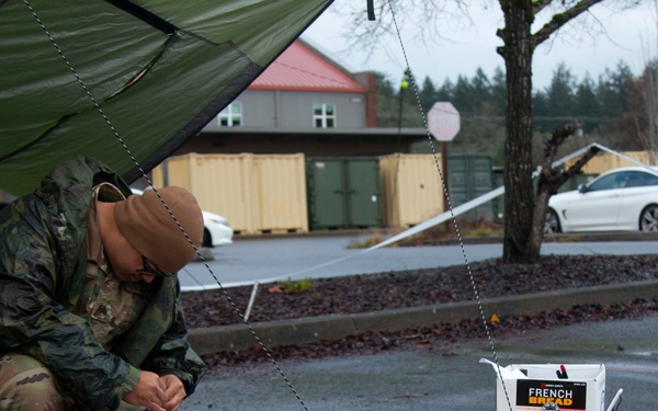 1st SFG (A) spearheads inaugural Improvised Antenna Competition during Menton Week