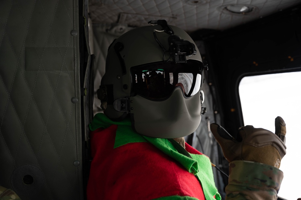 Santa takes flight with the 54th Helicopter Squadron