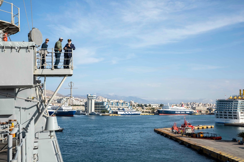 USS Normandy Departs Piraeus, Greece